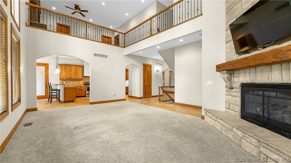5745 Tree Leaf Court Property Photo 7