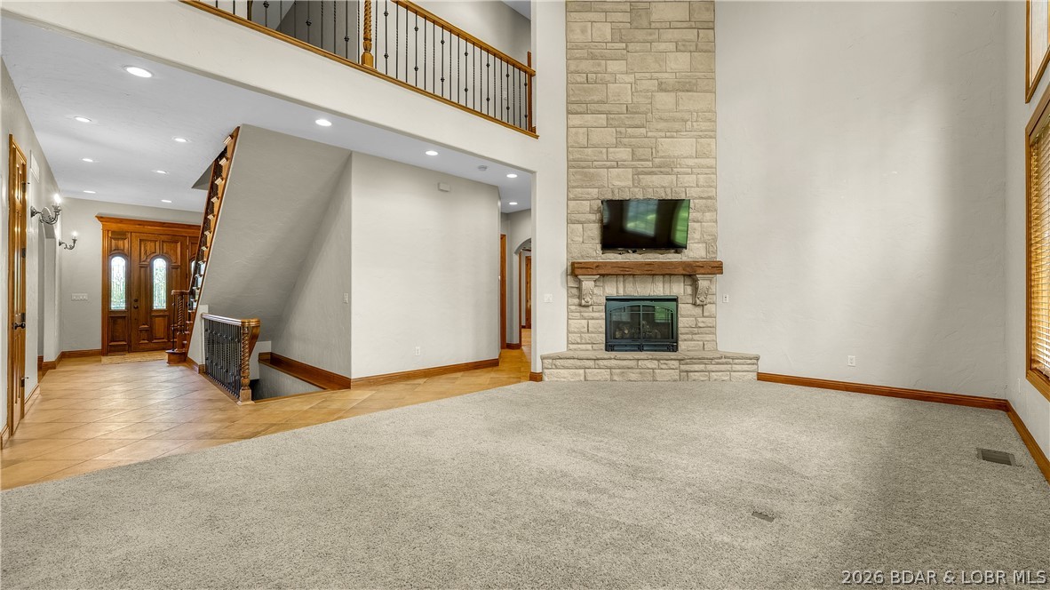 5745 Tree Leaf Court Property Photo 11