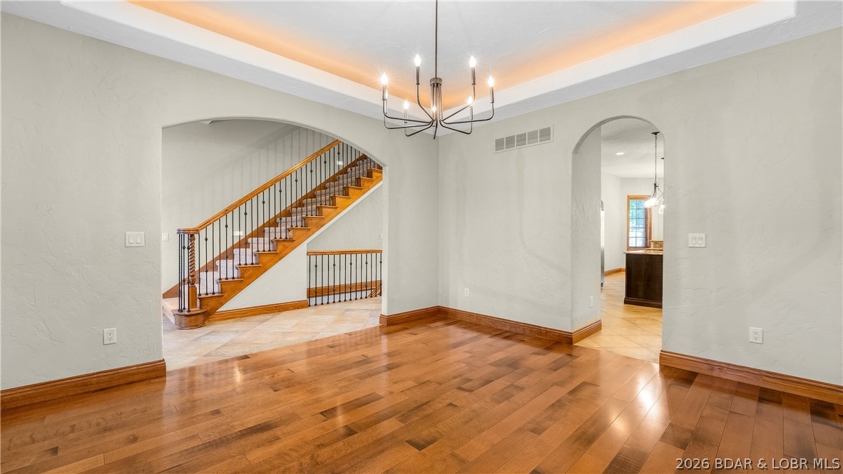 5745 Tree Leaf Court Property Photo 18