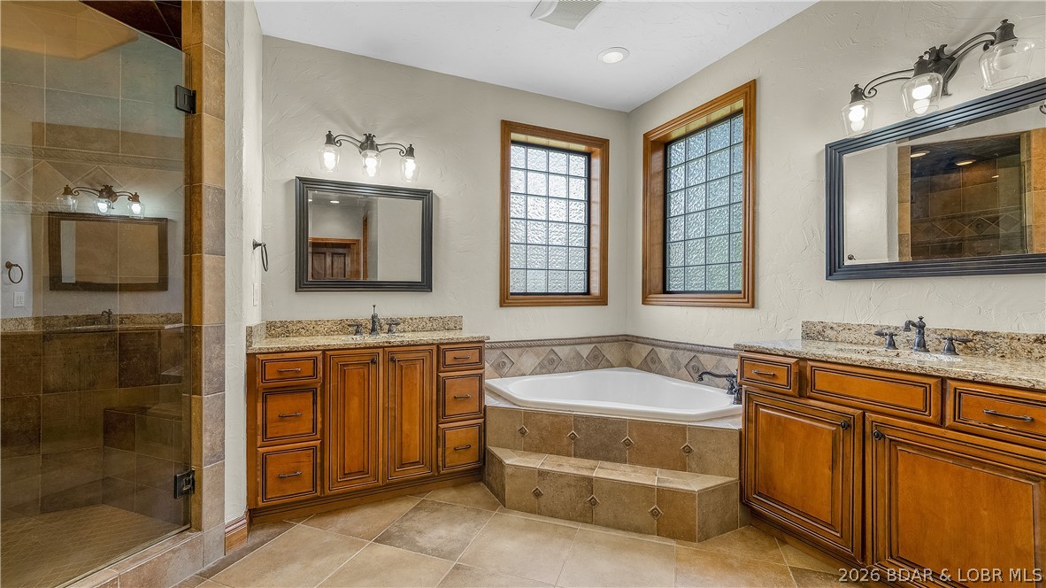 5745 Tree Leaf Court Property Photo 27
