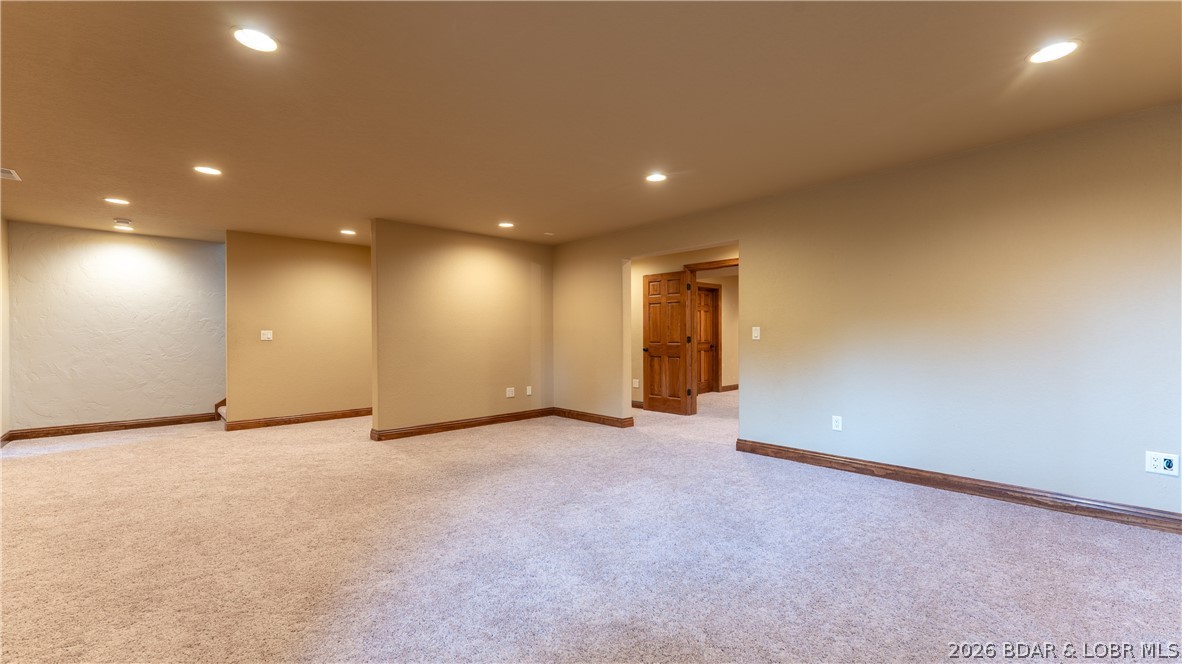 5745 Tree Leaf Court Property Photo 32