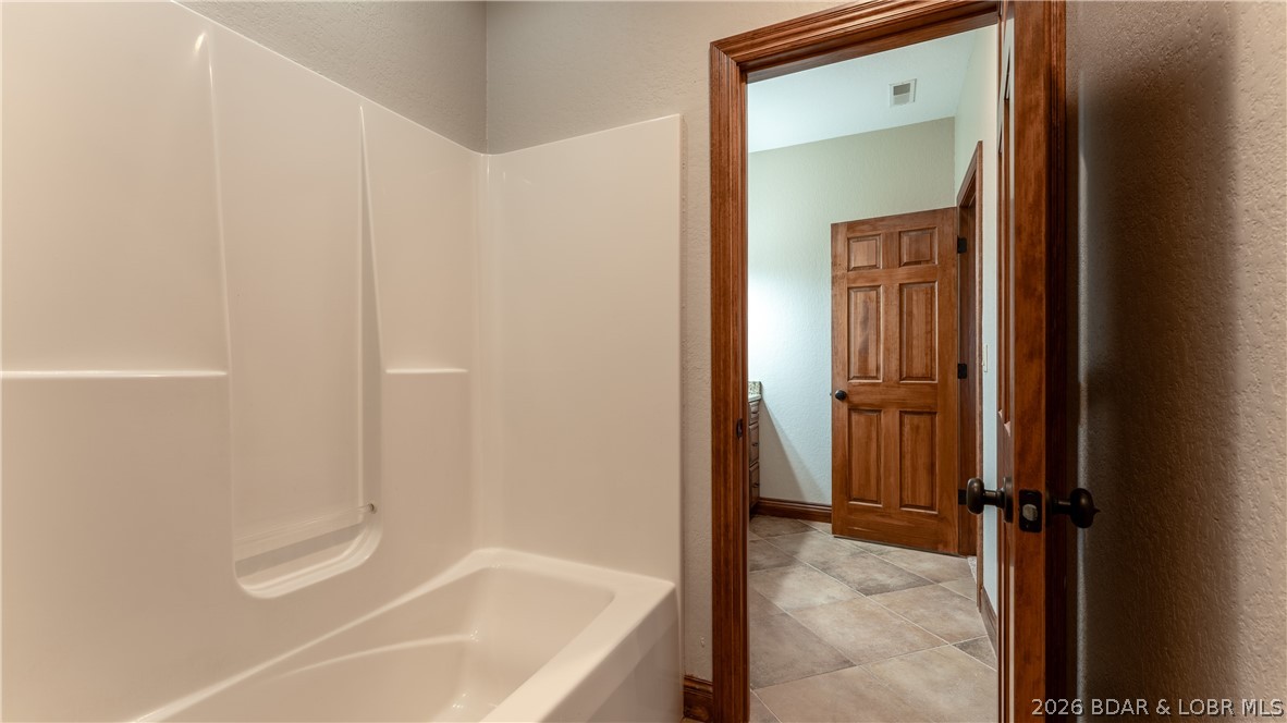 5745 Tree Leaf Court Property Photo 42
