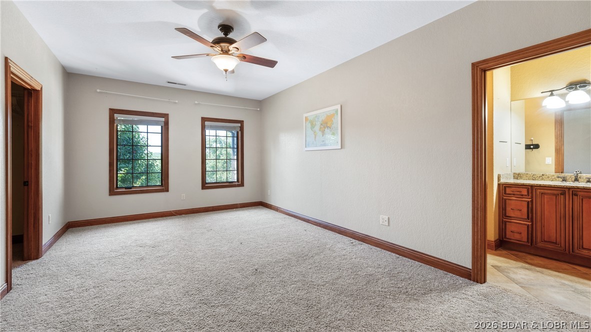 5745 Tree Leaf Court Property Photo 44