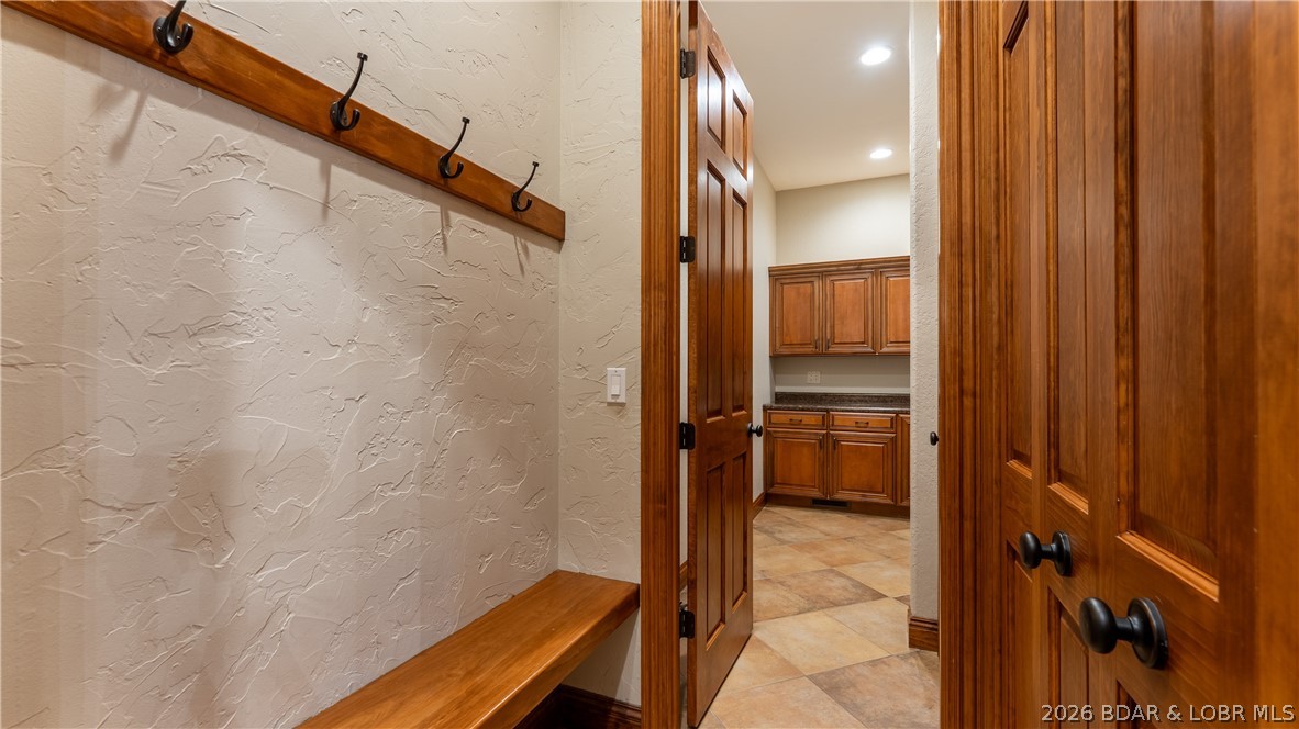 5745 Tree Leaf Court Property Photo 56