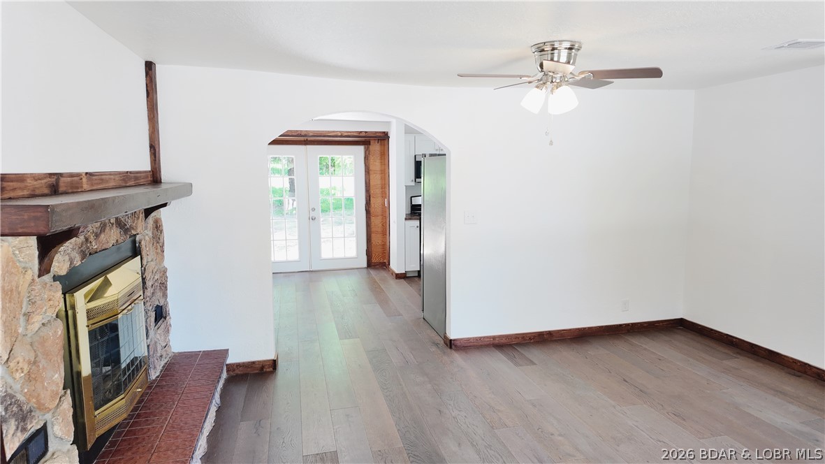 1501 Long Lane Property Photo 8