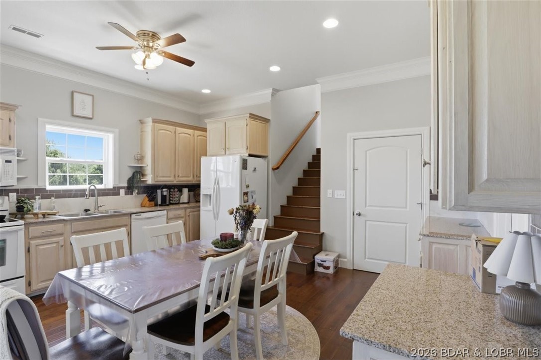 803 Miller Street Property Photo 13