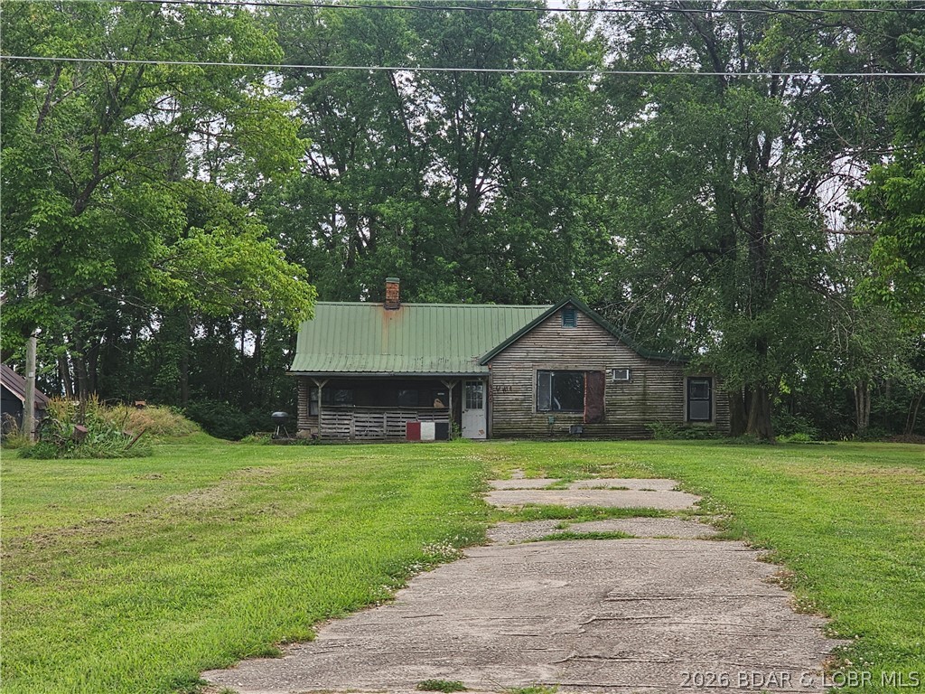 902&906 Railroad Pond Road Property Photo 1