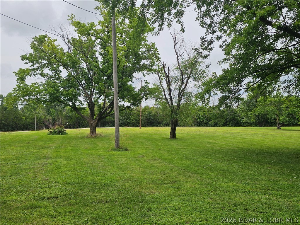 902&906 Railroad Pond Road Property Photo 15