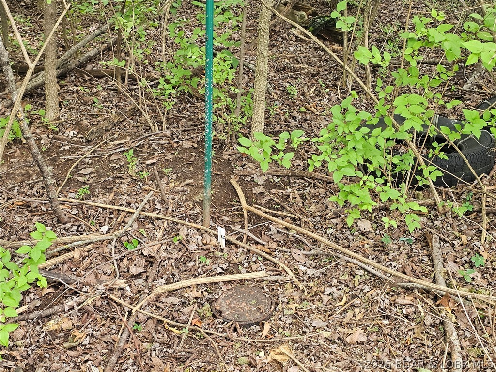 902&906 Railroad Pond Road Property Photo 18