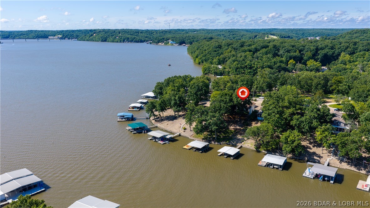 701 Graham Point Property Photo 32