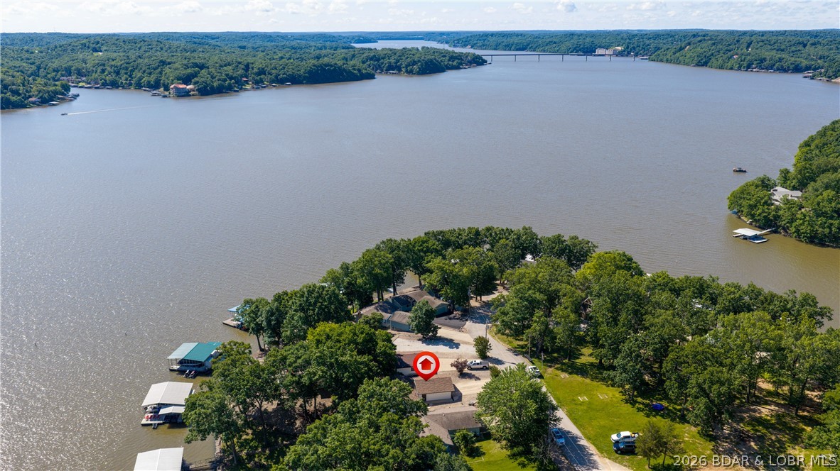 701 Graham Point Property Photo 36