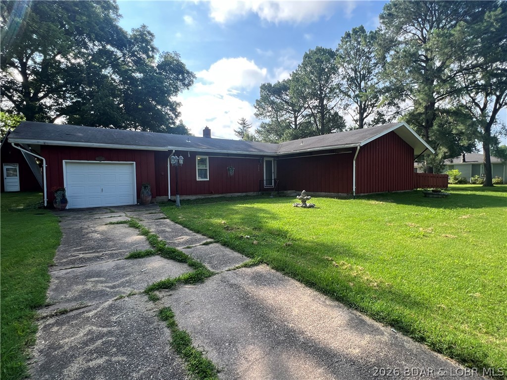 302 S Ross St Property Photo 1