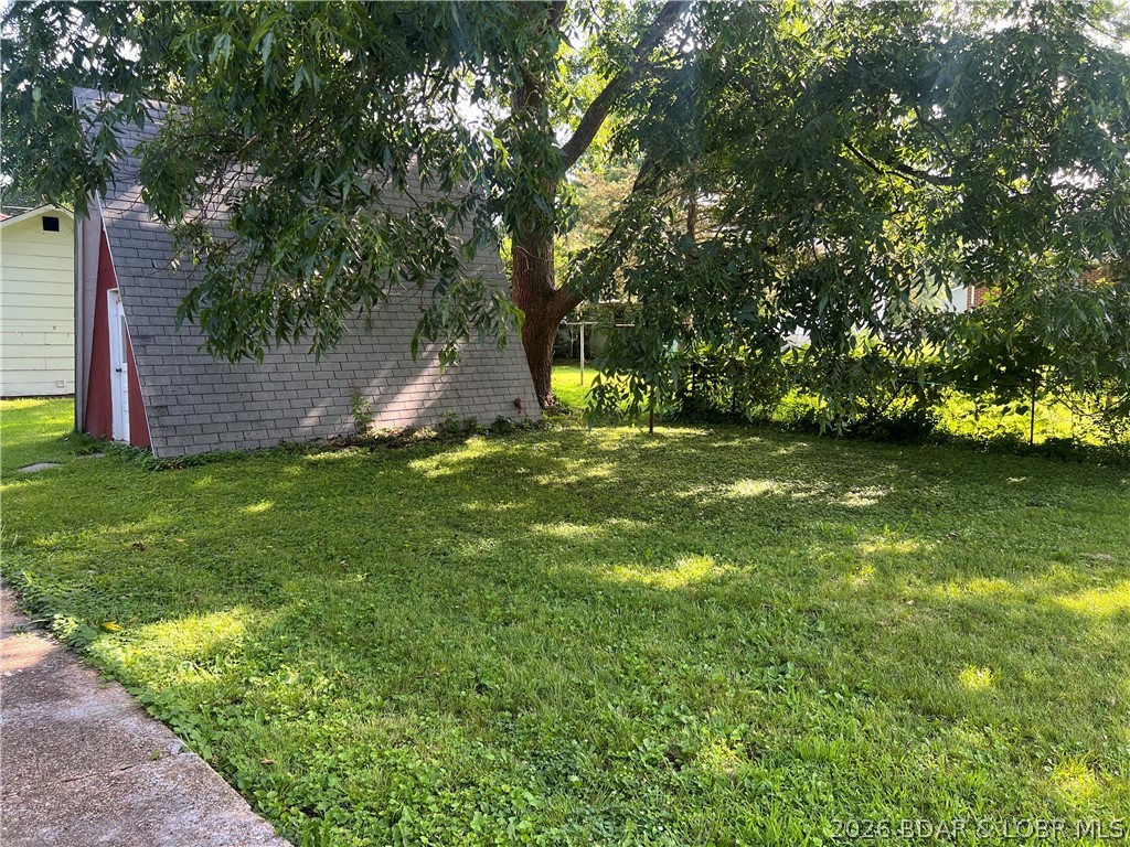 302 S Ross St Property Photo 13