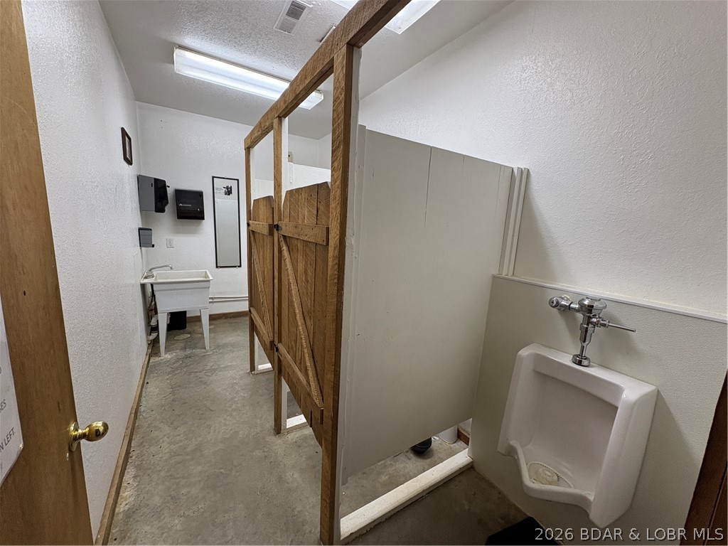 4 Kent Road Property Photo 33