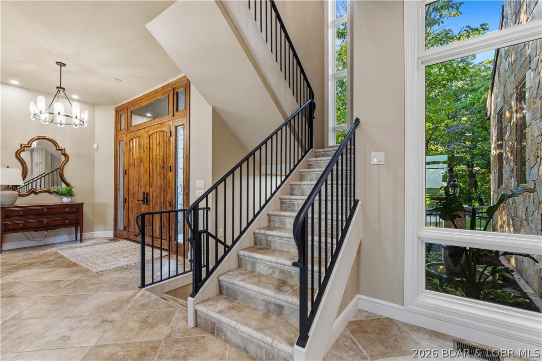 420 Cedar Crest Drive Property Photo 15