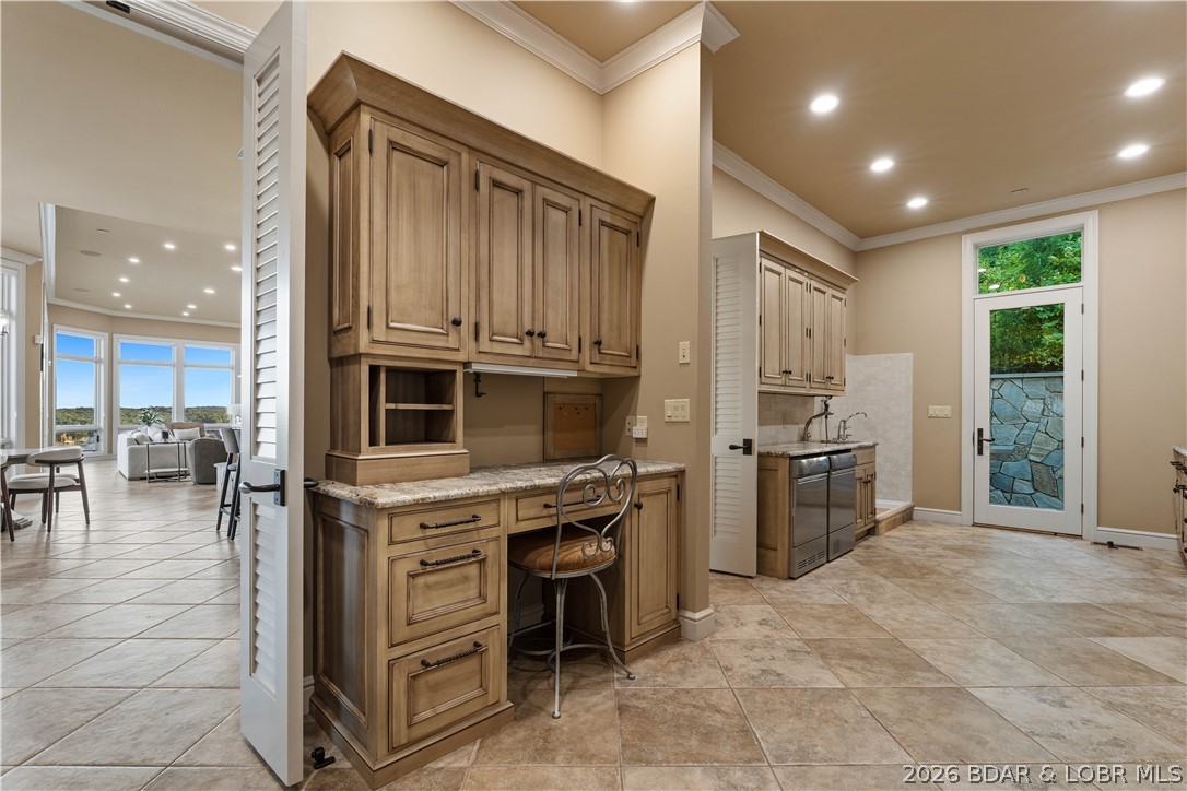 420 Cedar Crest Drive Property Photo 32