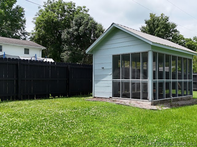 520 W Bourbon Street Property Photo 10