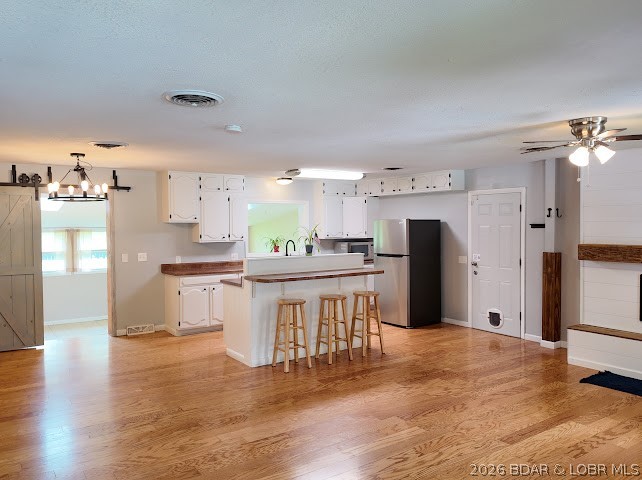 520 W Bourbon Street Property Photo 11