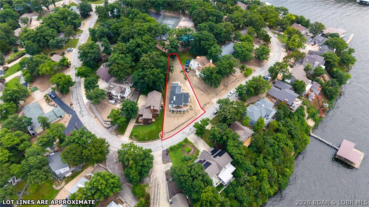 1244 Summit Circle Property Photo 4