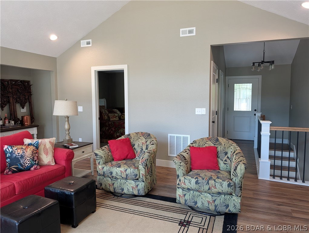 123 Summit View Circle Property Photo 23