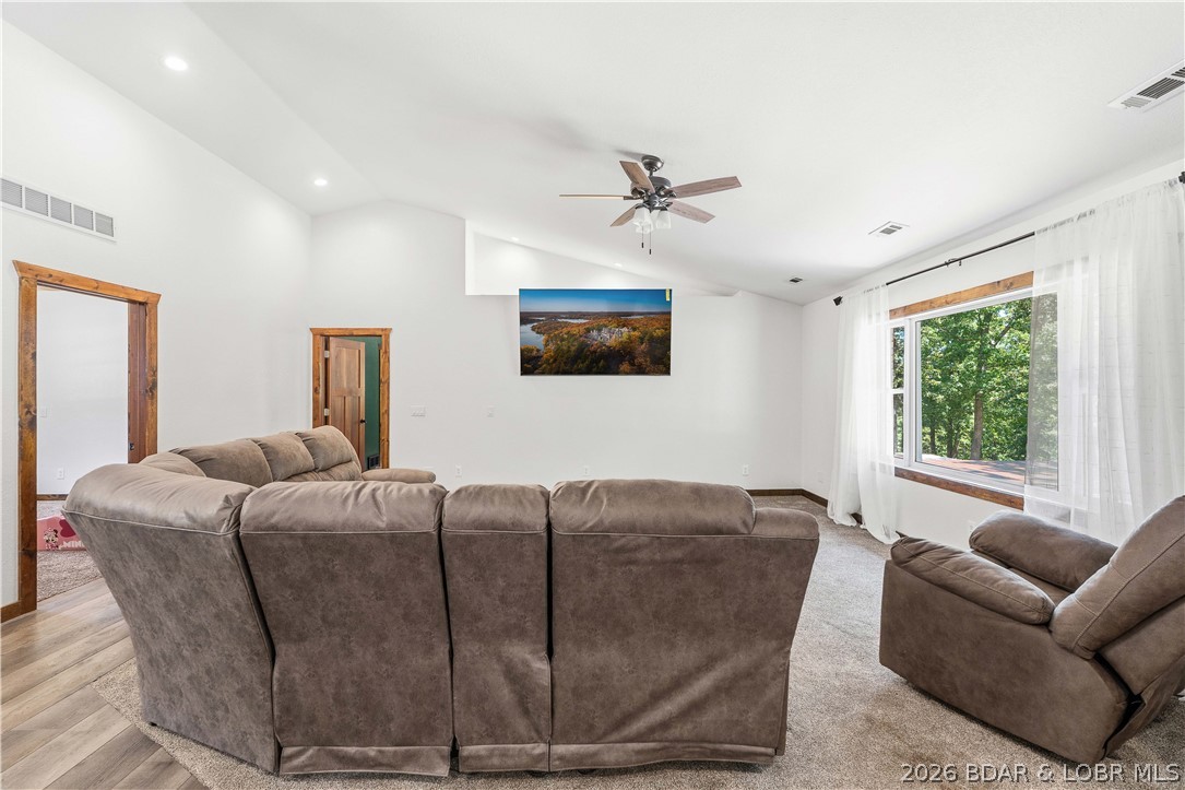 41 Howe Road Property Photo 13