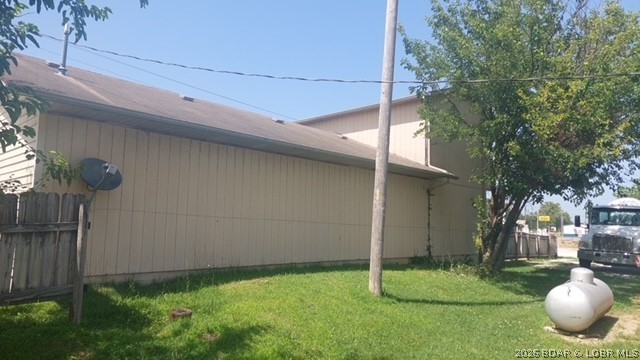 939 Main Street E Property Photo 7