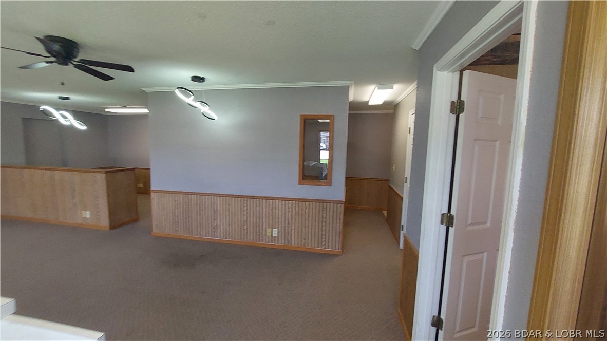 939 Main Street E Property Photo 18