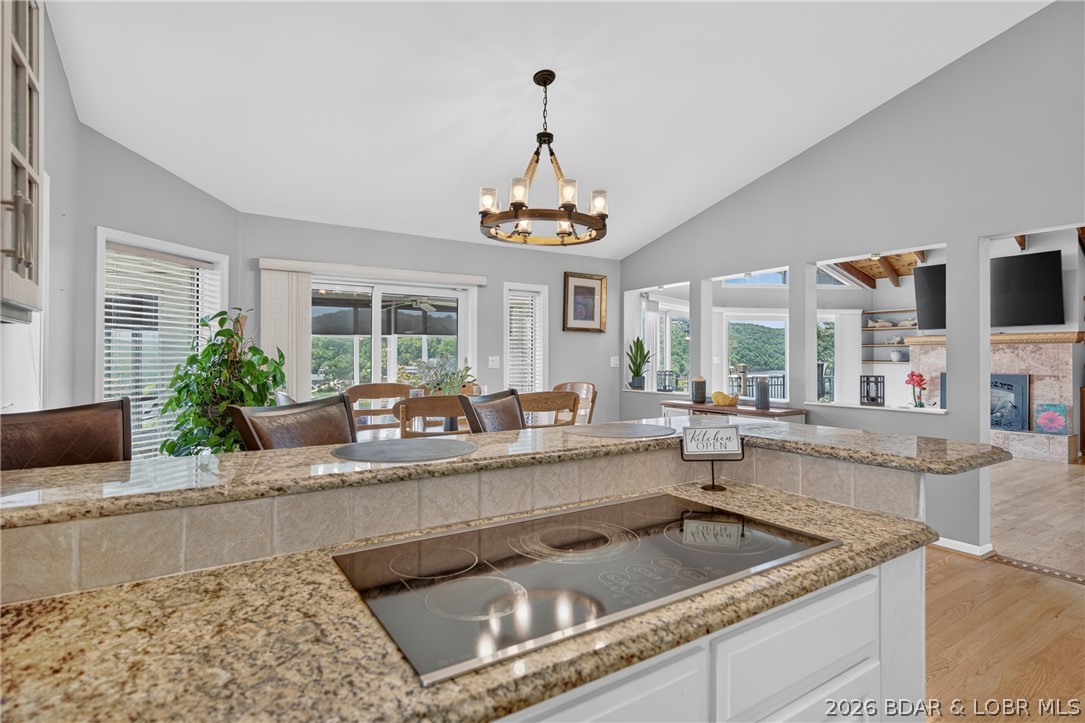 9 Isle Point Property Photo 23