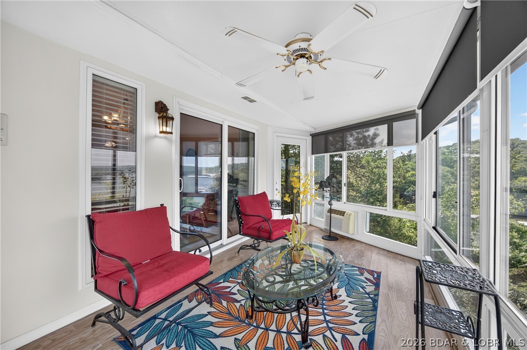9 Isle Point Property Photo 28