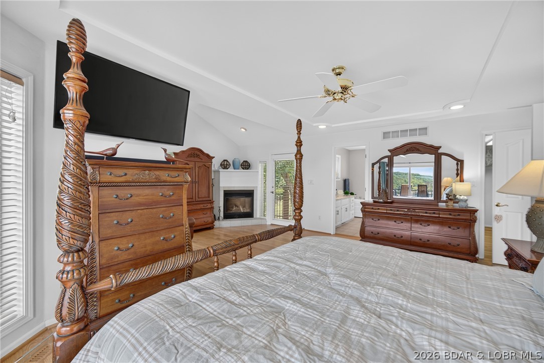 9 Isle Point Property Photo 31