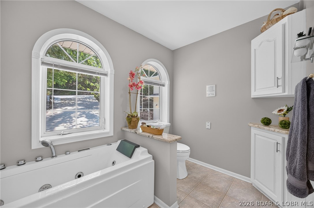 9 Isle Point Property Photo 35