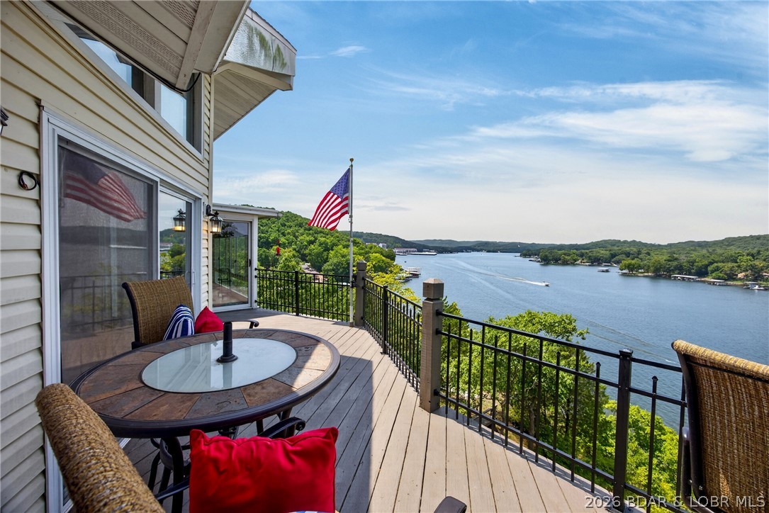 9 Isle Point Property Photo 37