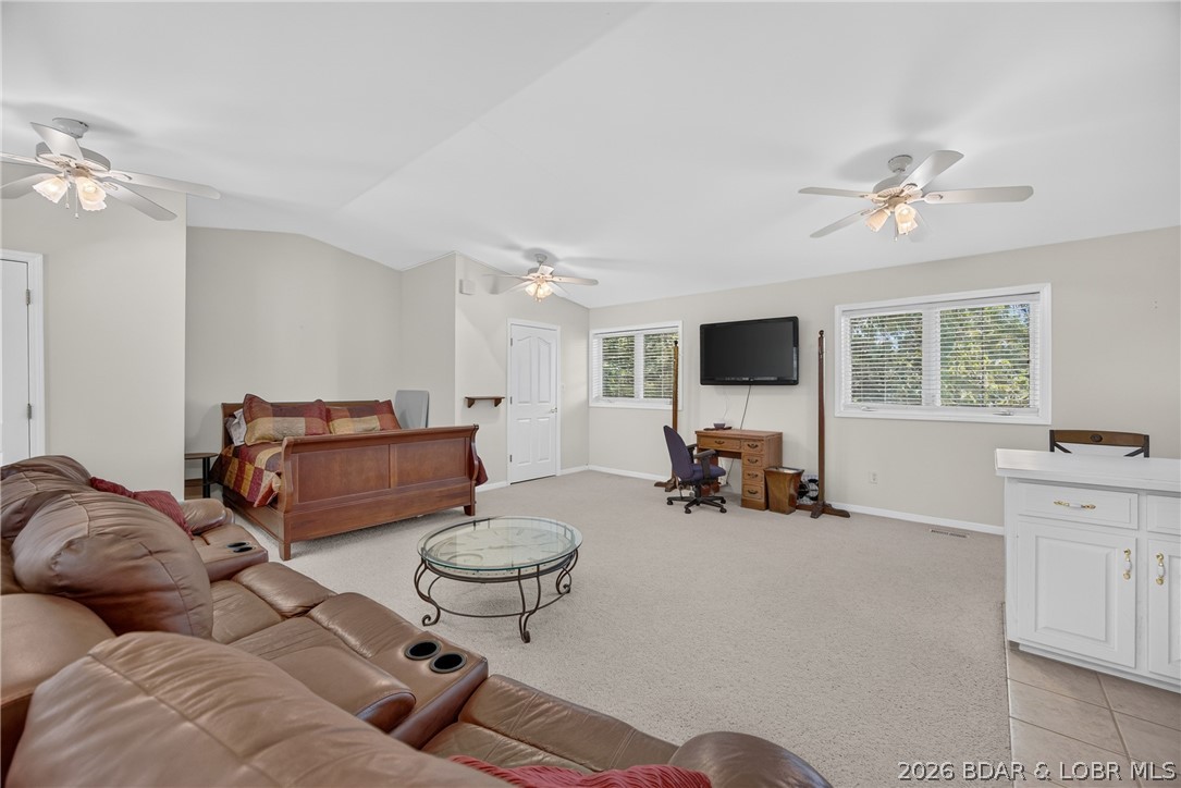 9 Isle Point Property Photo 45