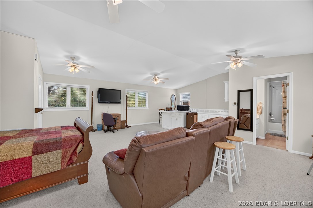9 Isle Point Property Photo 46