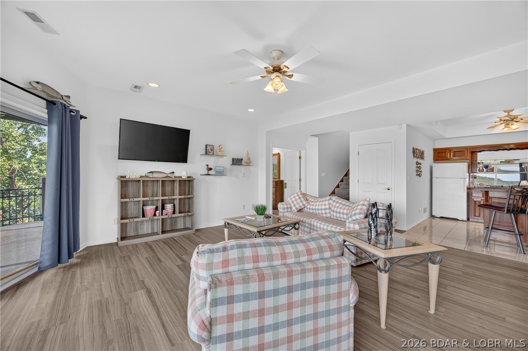 9 Isle Point Property Photo 53