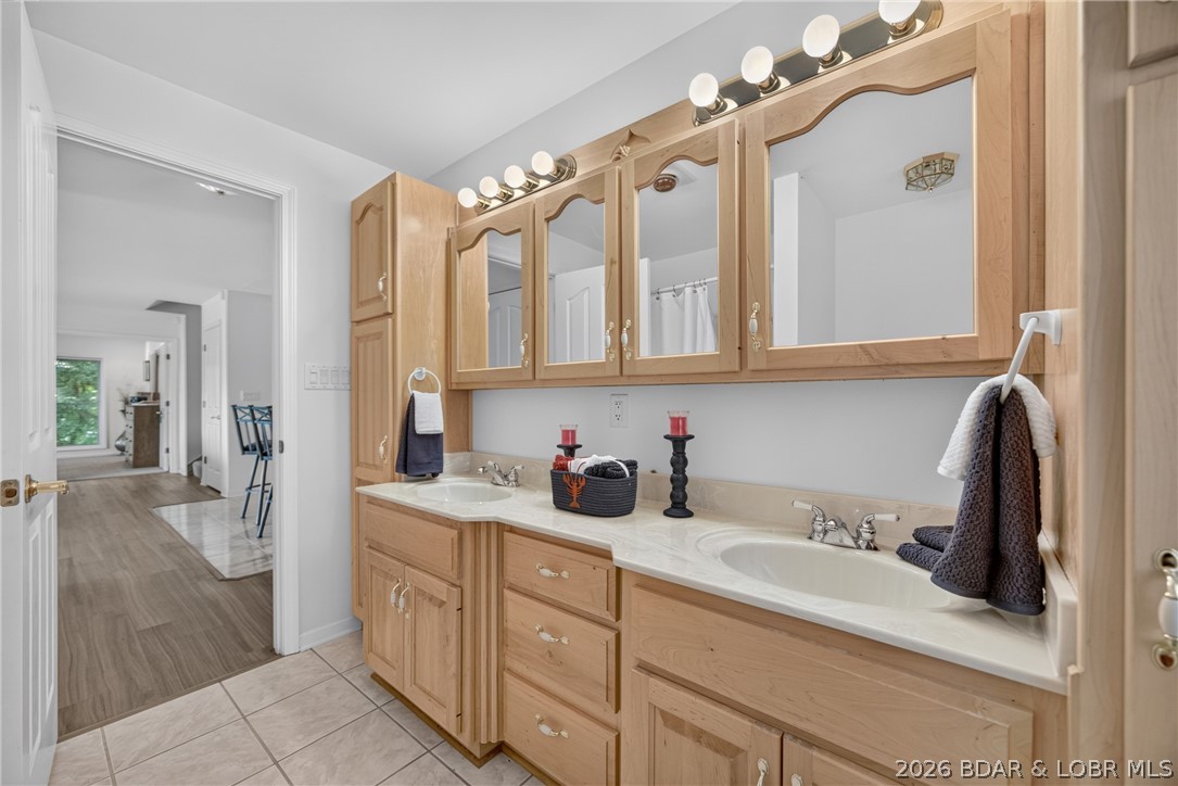 9 Isle Point Property Photo 68
