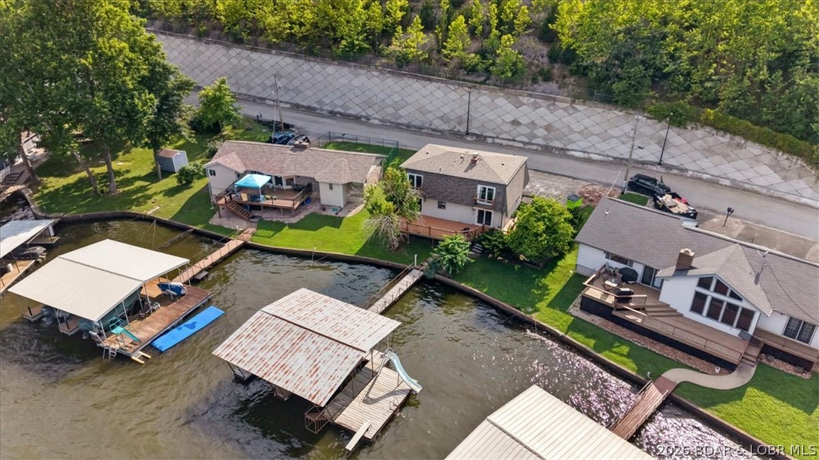 156 Lantern Lane Property Photo 2