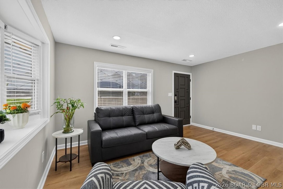 156 Lantern Lane Property Photo 7