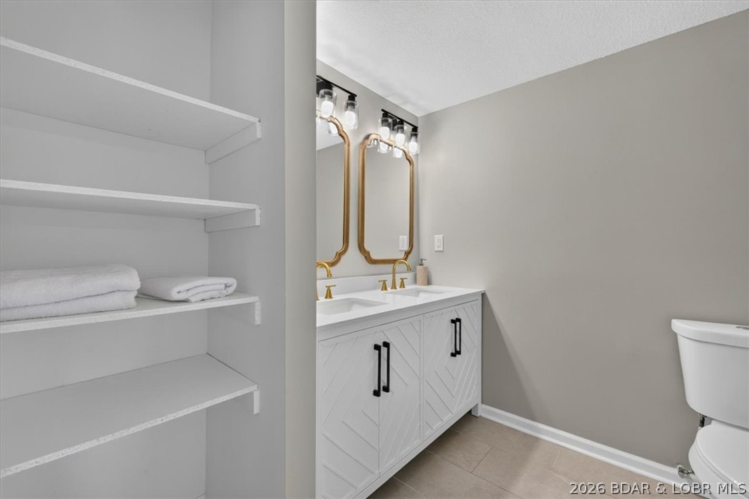 156 Lantern Lane Property Photo 36