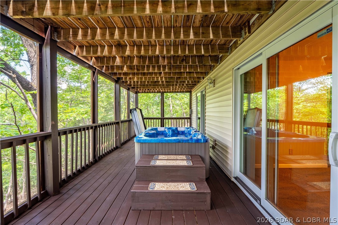 30 Berkshire Circle Property Photo 28