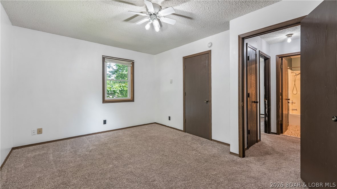807 Rollotrend Lane Property Photo 14