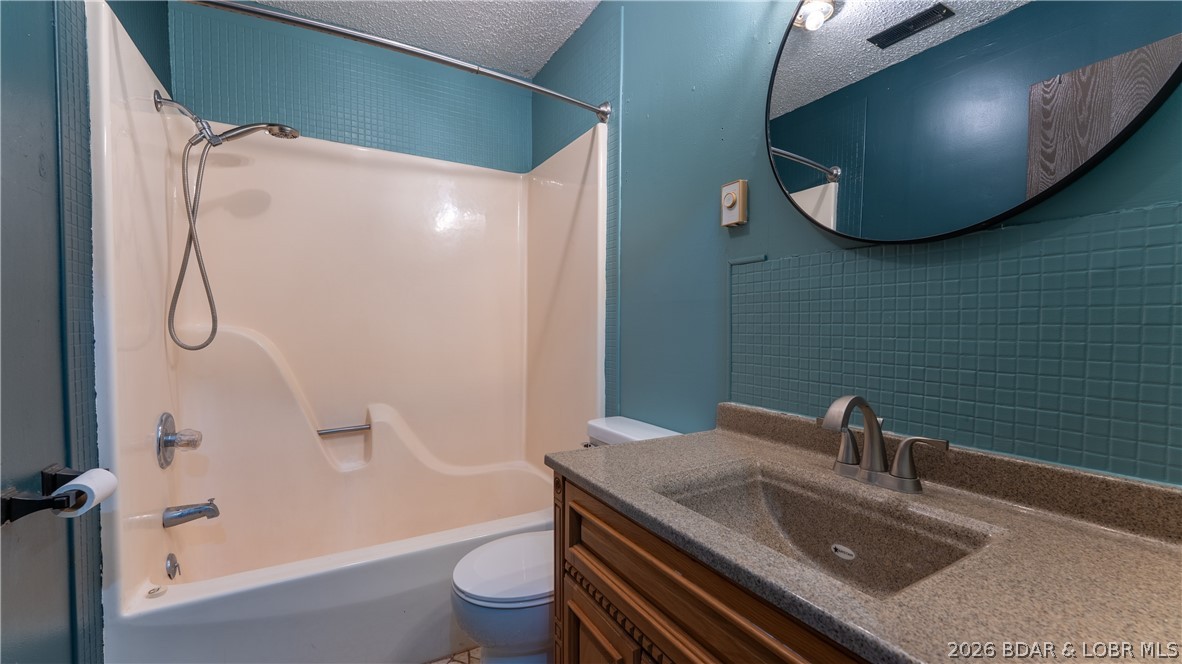 807 Rollotrend Lane Property Photo 18