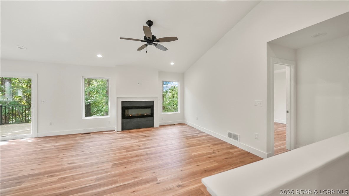 6434 Eagle Crossing Drive Property Photo 6