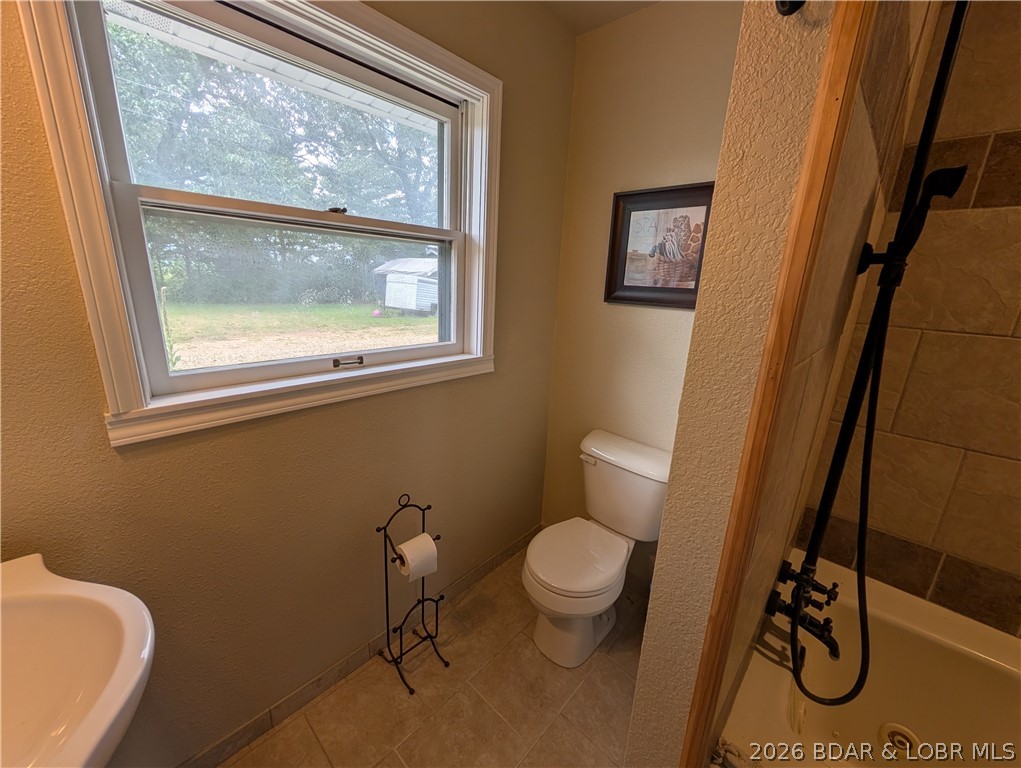 223 Fork Heights Drive Property Photo 33