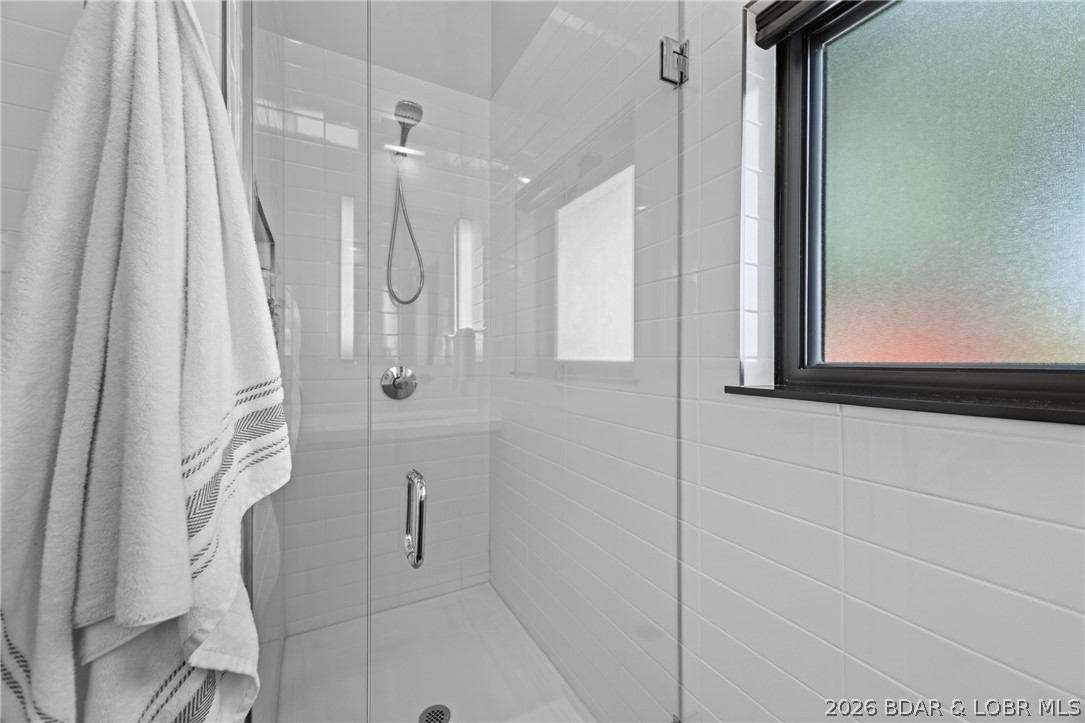 33166 Lakeview Drive Property Photo 16