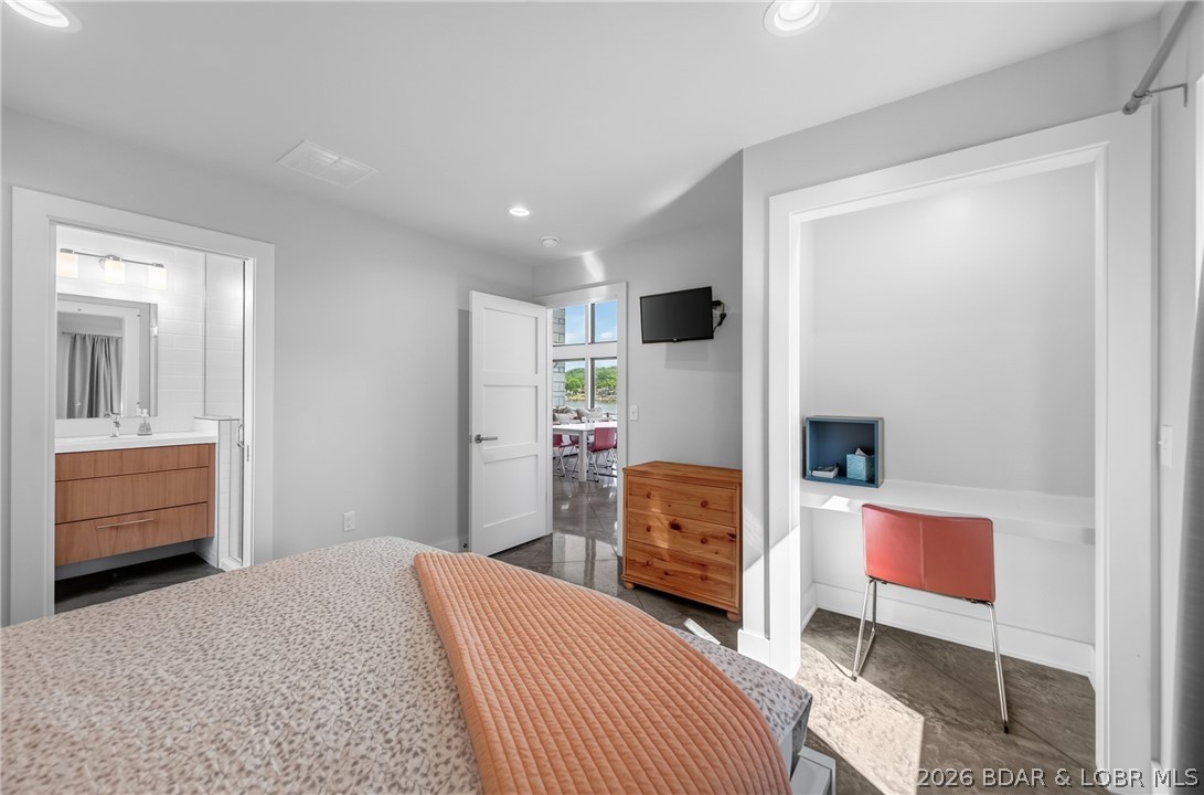 33166 Lakeview Drive Property Photo 18