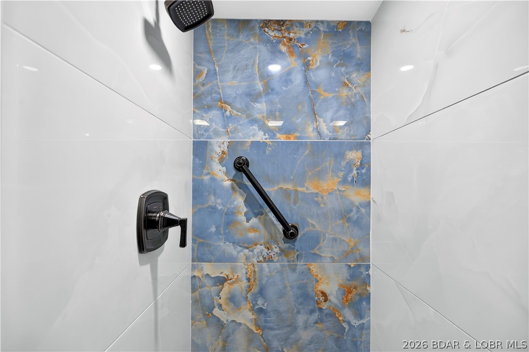 3588629 Property Photo 39