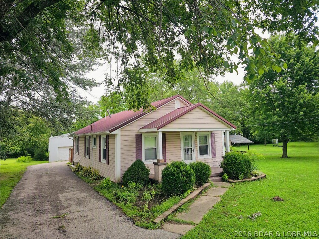 609 4th Street Property Photo 1