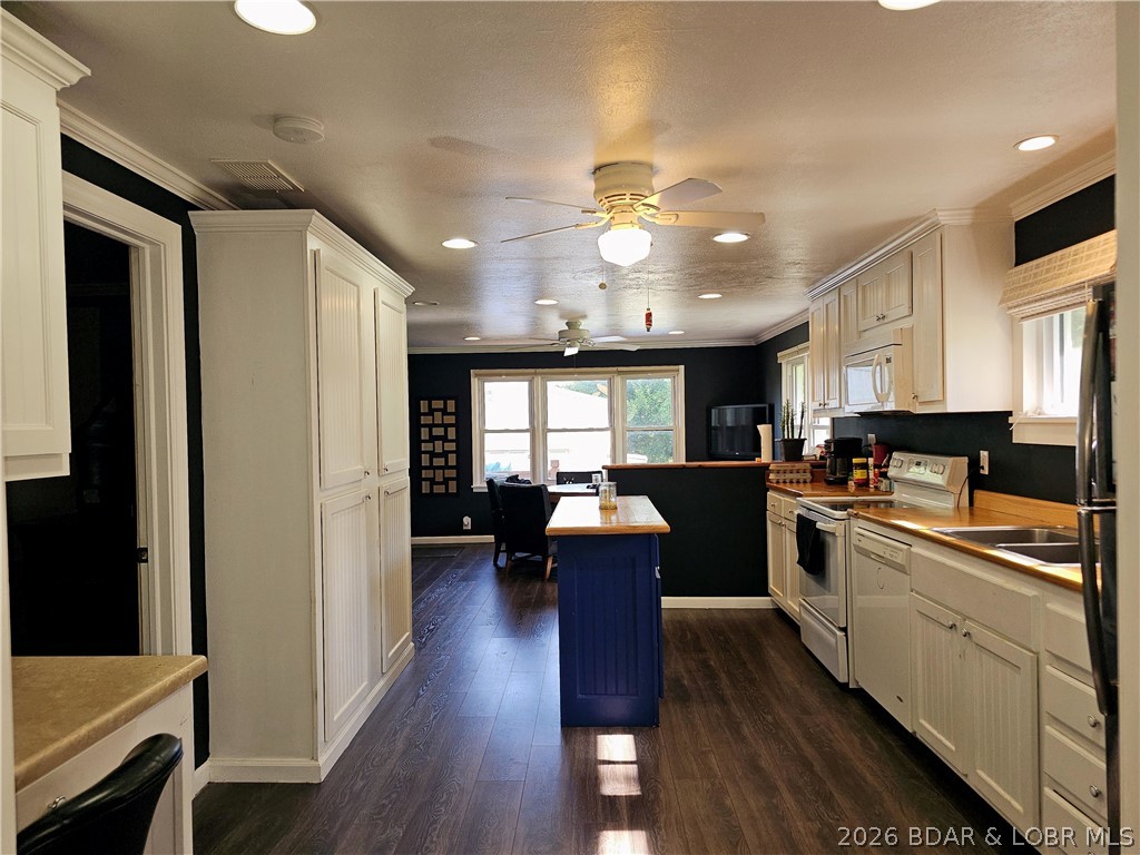 609 4th Street Property Photo 5