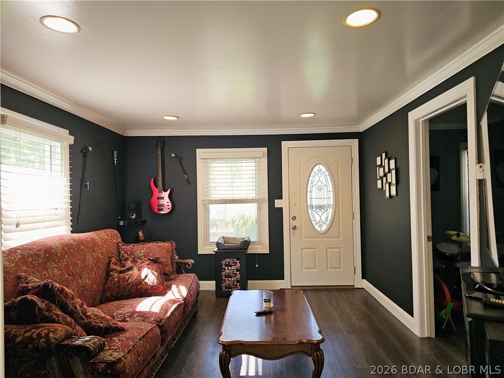 609 4th Street Property Photo 10